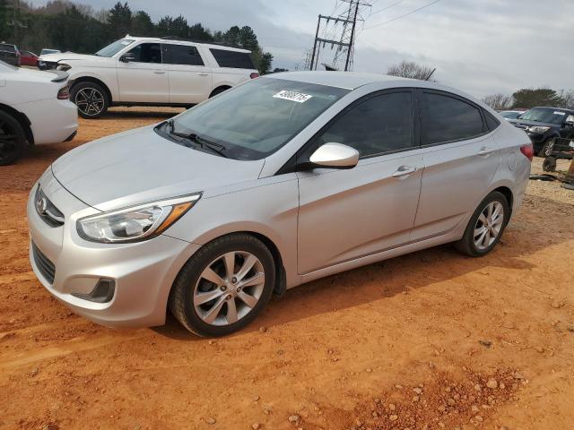 HYUNDAI ACCENT GLS 2015 with VIN KMHCT4AE8FU847125 - Photo from auction
