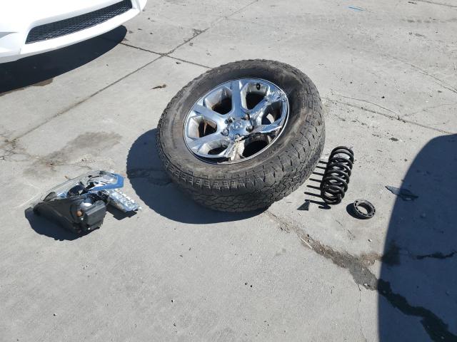 Photo 12 from auction – 2015 RAM 1500 LARAM with VIN 1C6RR7NTXFS739681