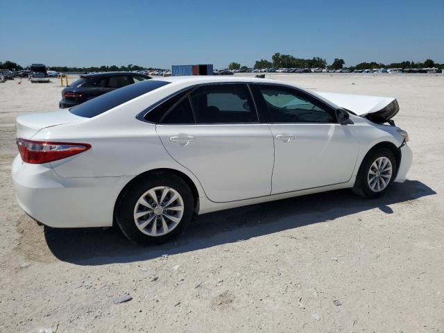 Снимка 3 от търг – 2016 TOYOTA CAMRY LE с VIN 4T4BF1FK9GR530199