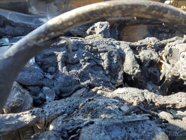 Photo 9 from auction – 2016 TOYOTA RAV4 LE with VIN JTMBFREV8GJ073542