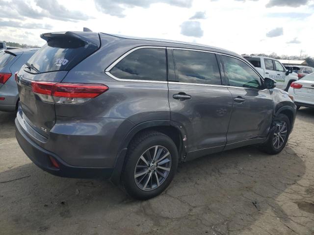 Photo 3 from auction – 2017 TOYOTA HIGHLANDER with VIN 5TDKZRFH5HS517805