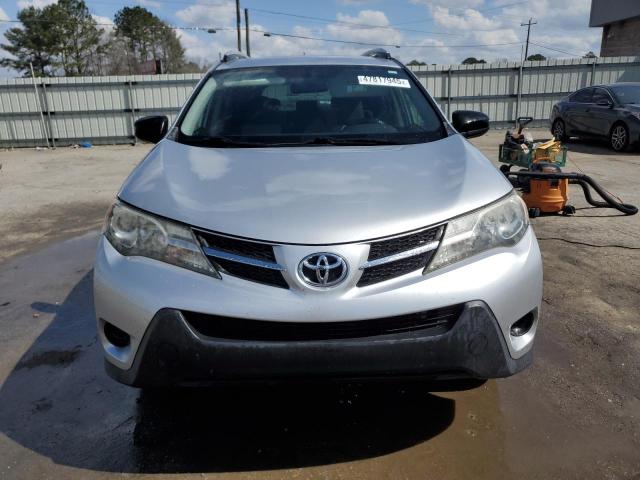Photo 5 from auction – 2015 TOYOTA RAV4 LE with VIN JTMZFREV2FD055100