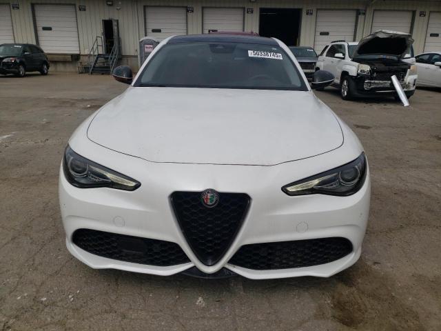 Photo 5 from auction – 2017 ALFA ROMEO GIULIA TI with VIN ZARFAECN1H7549601