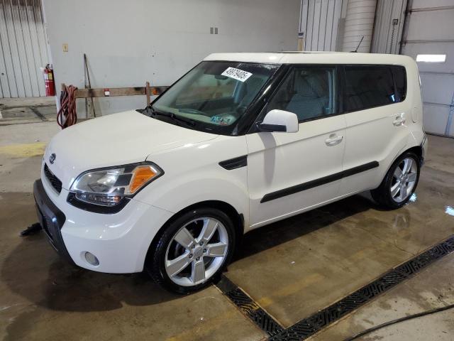 KIA SOUL + 2011 с VIN KNDJT2A22B7718196 - Снимка от търг