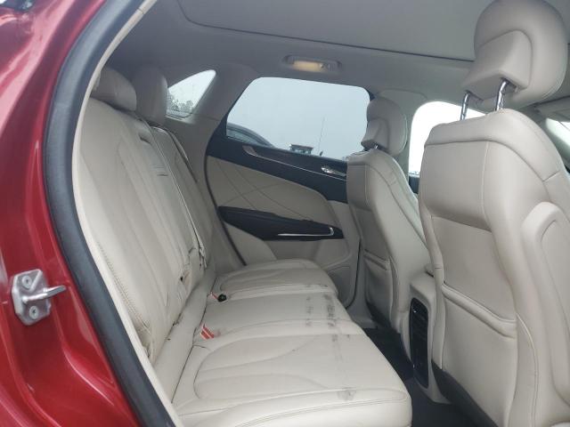 Photo 11 from auction – 2019 LINCOLN MKC RESERV with VIN 5LMCJ3C95KUL50315