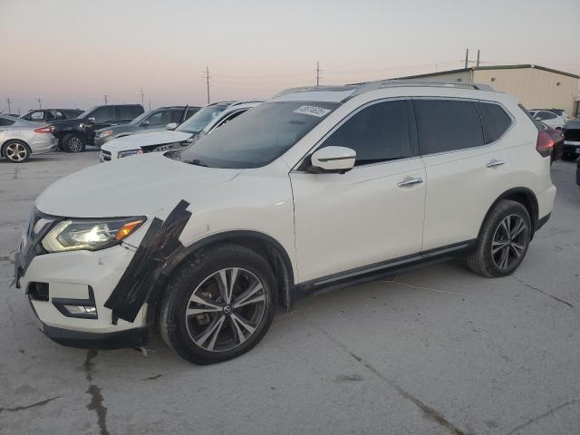 NISSAN ROGUE S 2017 with VIN 5N1AT2MTXHC835072 - Photo from auction