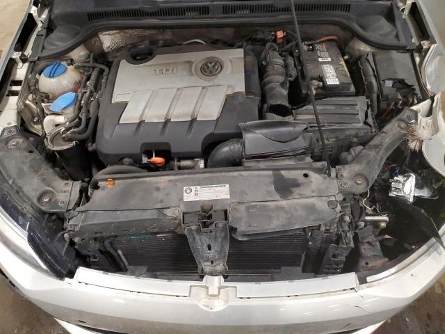 Photo 11 from auction – 2011 VOLKSWAGEN JETTA TDI with VIN 3VWLL7AJ7BM098705