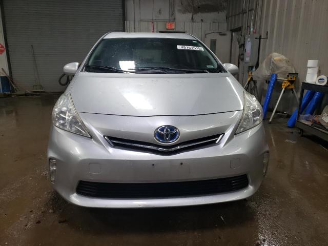 Photo 5 from auction – 2013 TOYOTA PRIUS V with VIN JTDZN3EU2D3267442