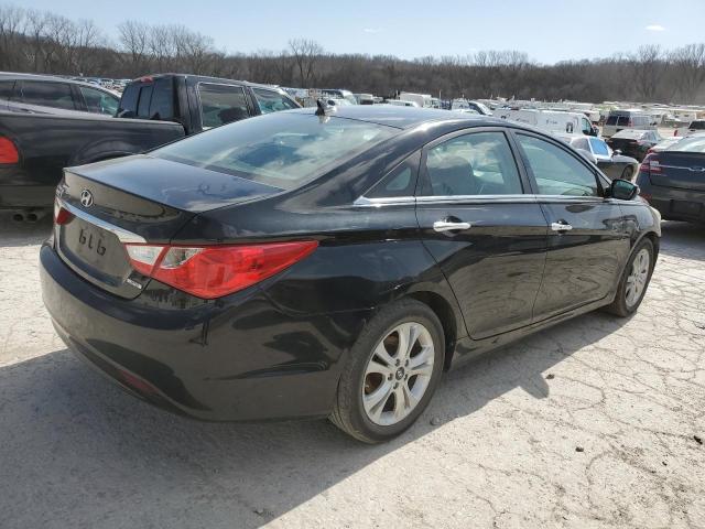 Photo 3 from auction – 2011 HYUNDAI SONATA SE with VIN 5NPEC4AC8BH232672