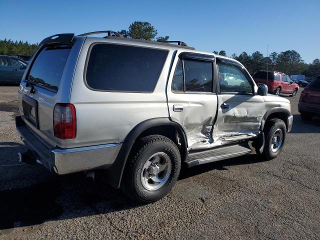 Photo 3 from auction – 1999 TOYOTA 4RUNNER SR with VIN JT3GN86R8X0097175