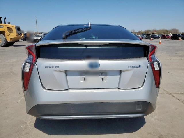 Photo 6 from auction – 2016 TOYOTA PRIUS with VIN JTDKARFU7G3008299