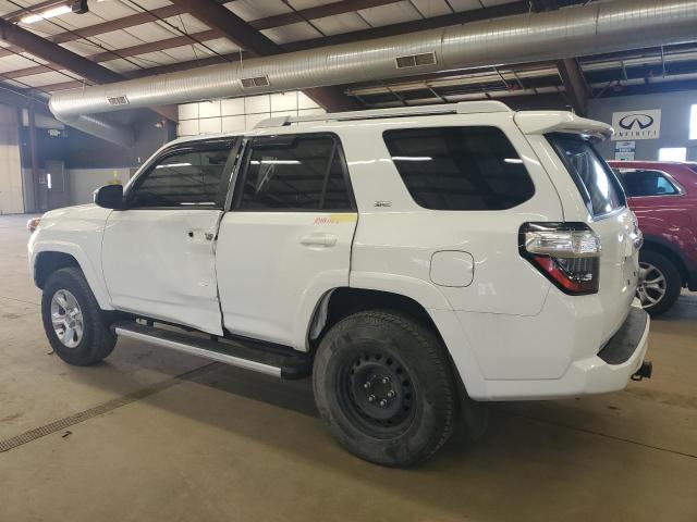 Photo 2 from auction – 2018 TOYOTA 4RUNNER SR with VIN JTEBU5JR9J5517661