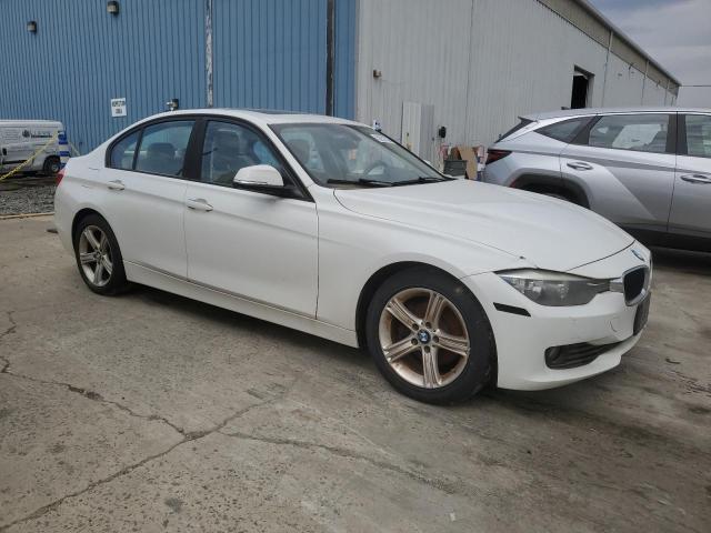Снимка 4 от търг – 2013 BMW 328 XI с VIN WBA3B3C57DF536041