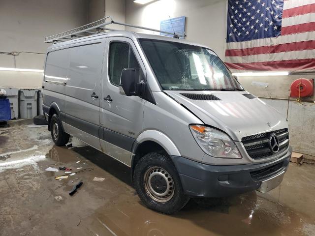 Photo 4 from auction – 2013 MERCEDES-BENZ SPRINTER 2 with VIN WD3PE7CC0D5747227