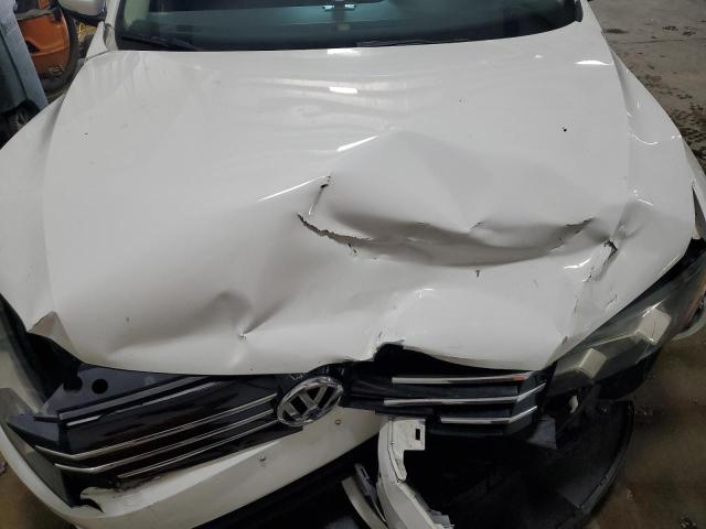 Photo 11 from auction – 2013 VOLKSWAGEN PASSAT S with VIN 1VWAP7A39DC061219