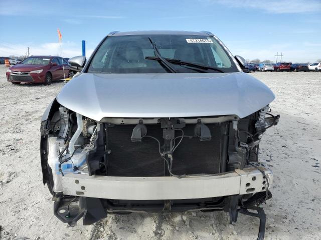 Photo 5 from auction – 2016 TOYOTA HIGHLANDER with VIN 5TDJKRFHXGS253964