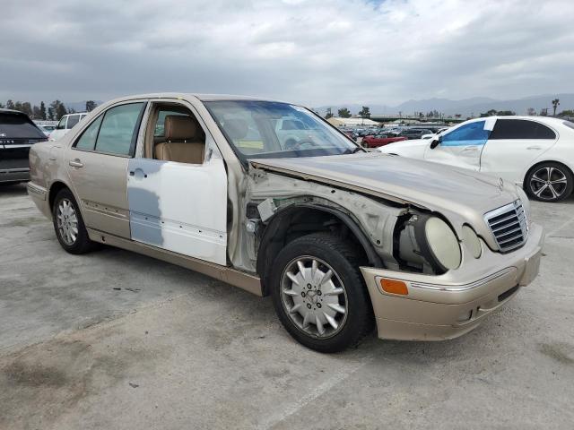 Снимка 4 от търг – 2001 MERCEDES-BENZ E 320 с VIN WDBJF65J01B251208