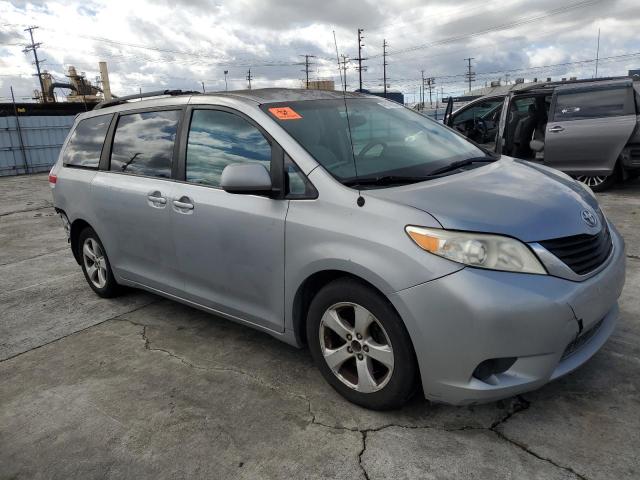 Photo 4 from auction – 2011 TOYOTA SIENNA LE with VIN 5TDKK3DC3BS112395