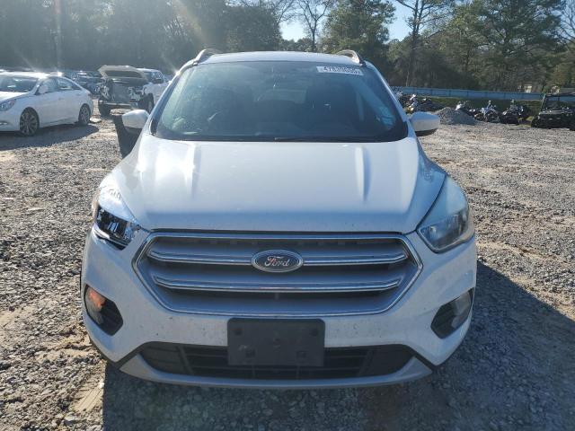 Photo 5 from auction – 2018 FORD ESCAPE SE with VIN 1FMCU9GD6JUD12635
