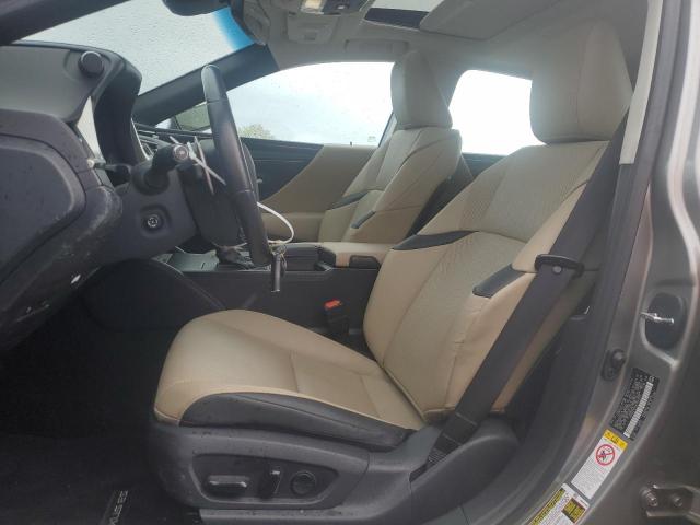 Photo 7 from auction – 2019 LEXUS ES 300H with VIN 58AB21B14KU002249