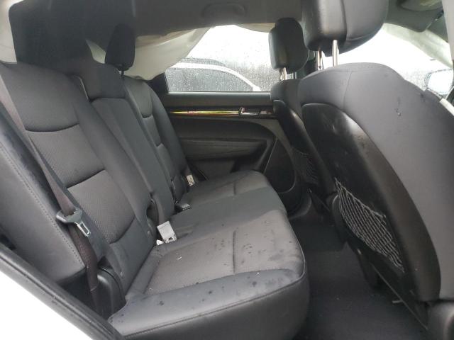 Photo 11 from auction – 2012 KIA SORENTO BASE with VIN 5XYKT4A21CG261868