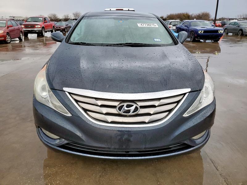 Photo 5 from auction – 2011 HYUNDAI SONATA SE with VIN 5NPEC4AC3BH125965