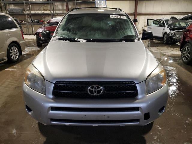 Photo 5 from auction – 2006 TOYOTA RAV4 with VIN JTMBD33V166017787