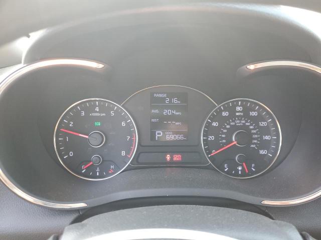 Photo 9 from auction – 2016 KIA FORTE LX with VIN KNAFK4A62G5609602