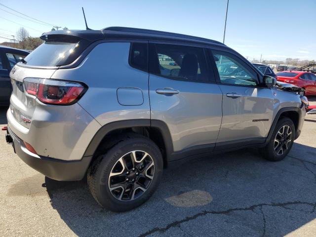 Photo 3 from auction – 2020 JEEP COMPASS TR with VIN 3C4NJDDB6LT165435
