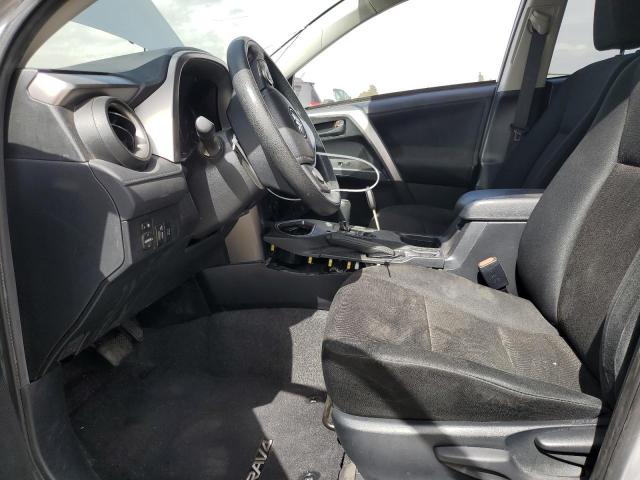 Photo 7 from auction – 2018 TOYOTA RAV4 LE with VIN JTMZFREV0JJ162771