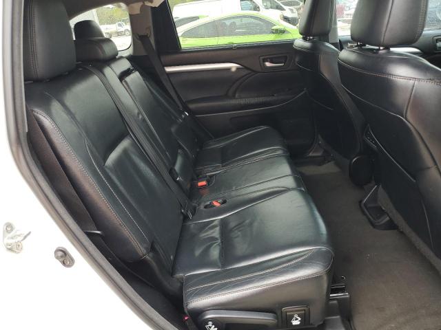 Photo 11 from auction – 2016 TOYOTA HIGHLANDER with VIN 5TDKKRFH4GS135204