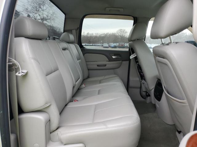 Photo 10 from auction – 2011 GMC SIERRA K15 with VIN 3GTP2WE37BG168537