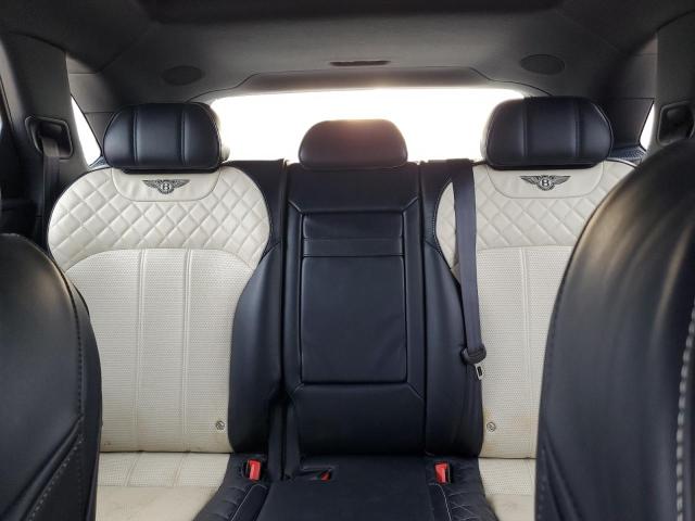Photo 10 from auction – 2020 BENTLEY BENTAYGA with VIN SJAAM2ZV5LC027993
