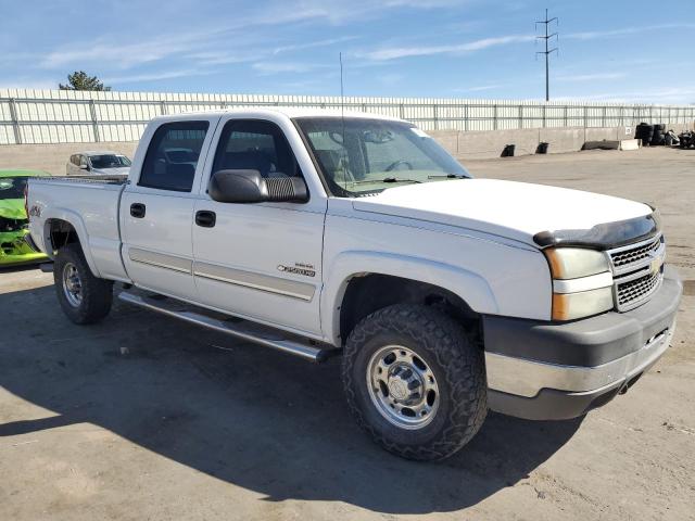 Photo 4 from auction – 2005 CHEVROLET SILVERADO with VIN 1GCHK232X5F894695