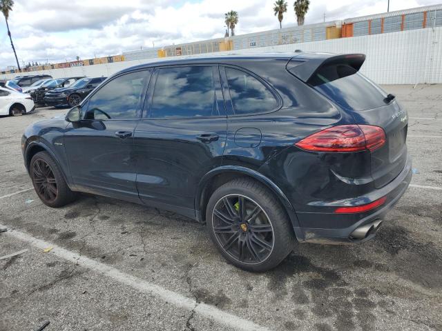 Фото 2 с аукциона – 2017 PORSCHE CAYENNE SE с VIN WP1AE2A26HLA74128