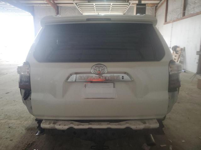 Photo 6 from auction – 2015 TOYOTA 4RUNNER SR with VIN JTEBU5JR8F5252254