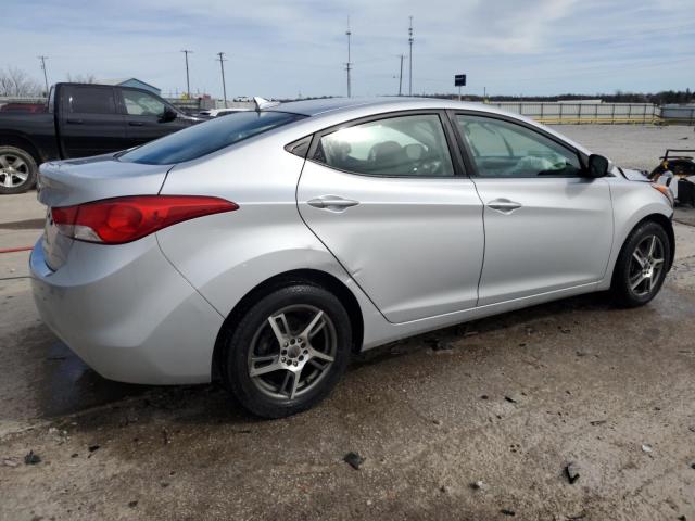 Photo 3 from auction – 2012 HYUNDAI ELANTRA GL with VIN 5NPDH4AE6CH066670