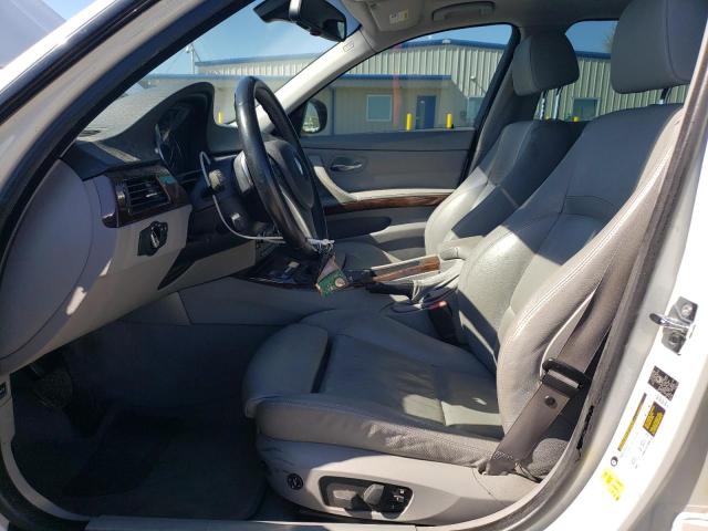 Photo 7 from auction – 2009 BMW 328 I with VIN WBAPH77569NM28315