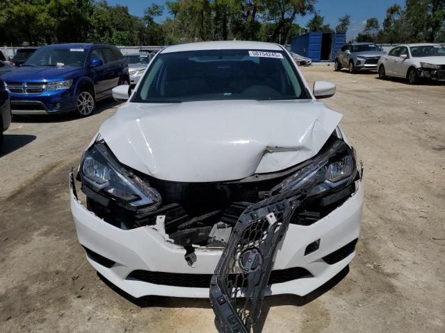 Photo 5 from auction – 2017 NISSAN SENTRA S with VIN 3N1AB7AP3HY272937