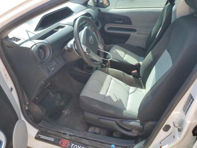 Photo 7 from auction – 2013 TOYOTA PRIUS C with VIN JTDKDTB30D1539742