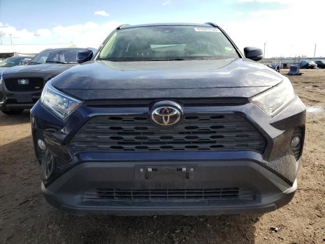 Photo 5 from auction – 2020 TOYOTA RAV4 XLE with VIN JTMP1RFV8LJ026007