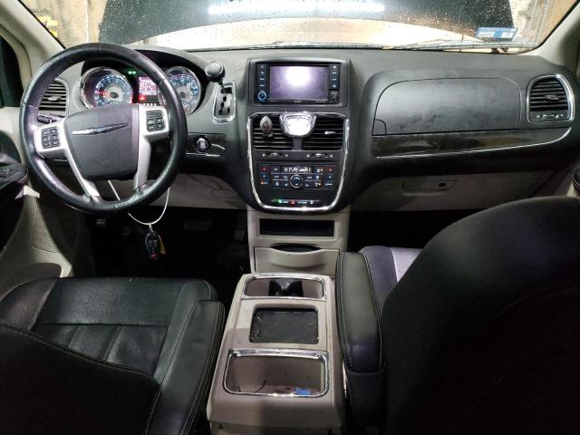 Photo 8 from auction – 2016 CHRYSLER TOWN & COU with VIN 2C4RC1BG0GR129774