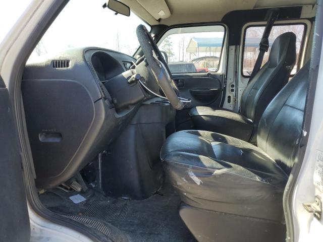 Photo 7 from auction – 2002 DODGE RAM VAN B1 with VIN 2B7HB11Y02K100253