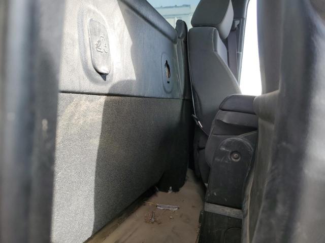 Photo 10 from auction – 2015 CHEVROLET SILVERADO with VIN 1GC3KZC83FF112018