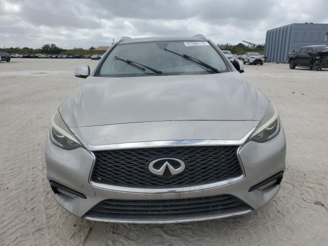 Photo 5 from auction – 2018 INFINITI QX30 BASE with VIN SJKCH5CP2JA059104
