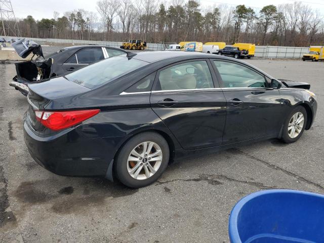 Photo 3 from auction – 2013 HYUNDAI SONATA GLS with VIN 5NPEB4AC0DH793020