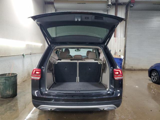 Photo 6 from auction – 2018 VOLKSWAGEN ATLAS SE with VIN 1V2LR2CA2JC535493