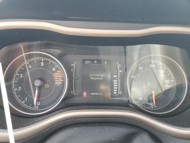 Photo 9 from auction – 2017 JEEP CHEROKEE L with VIN 1C4PJLCB2HW650600