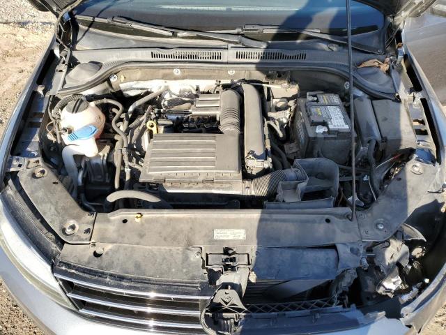 Photo 11 from auction – 2017 VOLKSWAGEN JETTA SE with VIN 3VWDB7AJ3HM411944