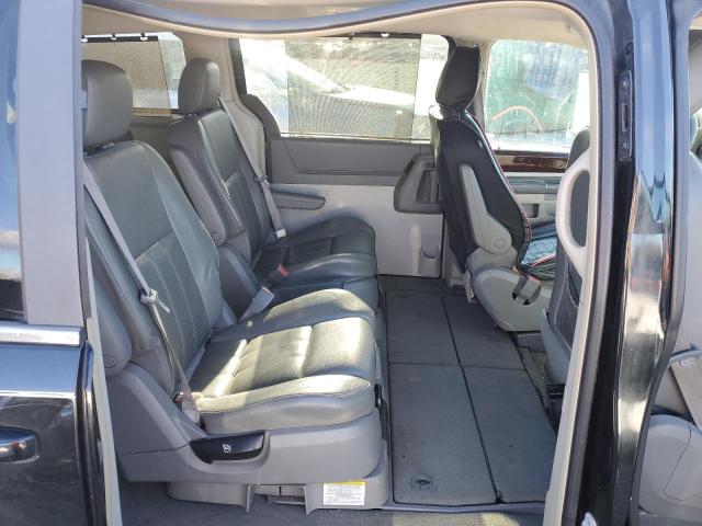 Photo 11 from auction – 2010 CHRYSLER TOWN & COU with VIN 2A4RR5D12AR129162